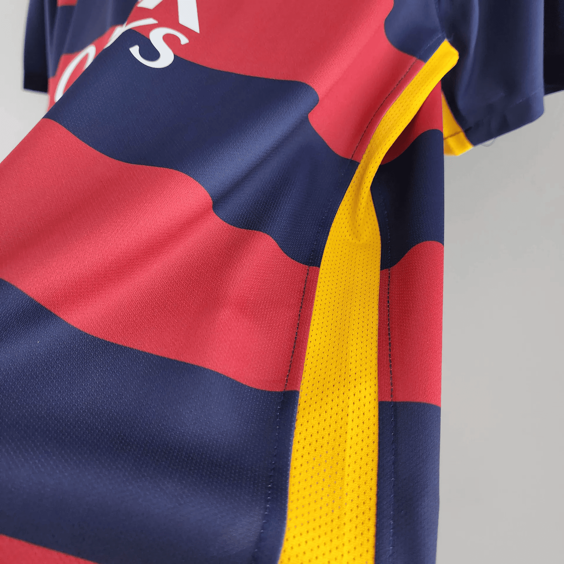 Camisa Barcelona Retrô 15/16 Home — Torcedor