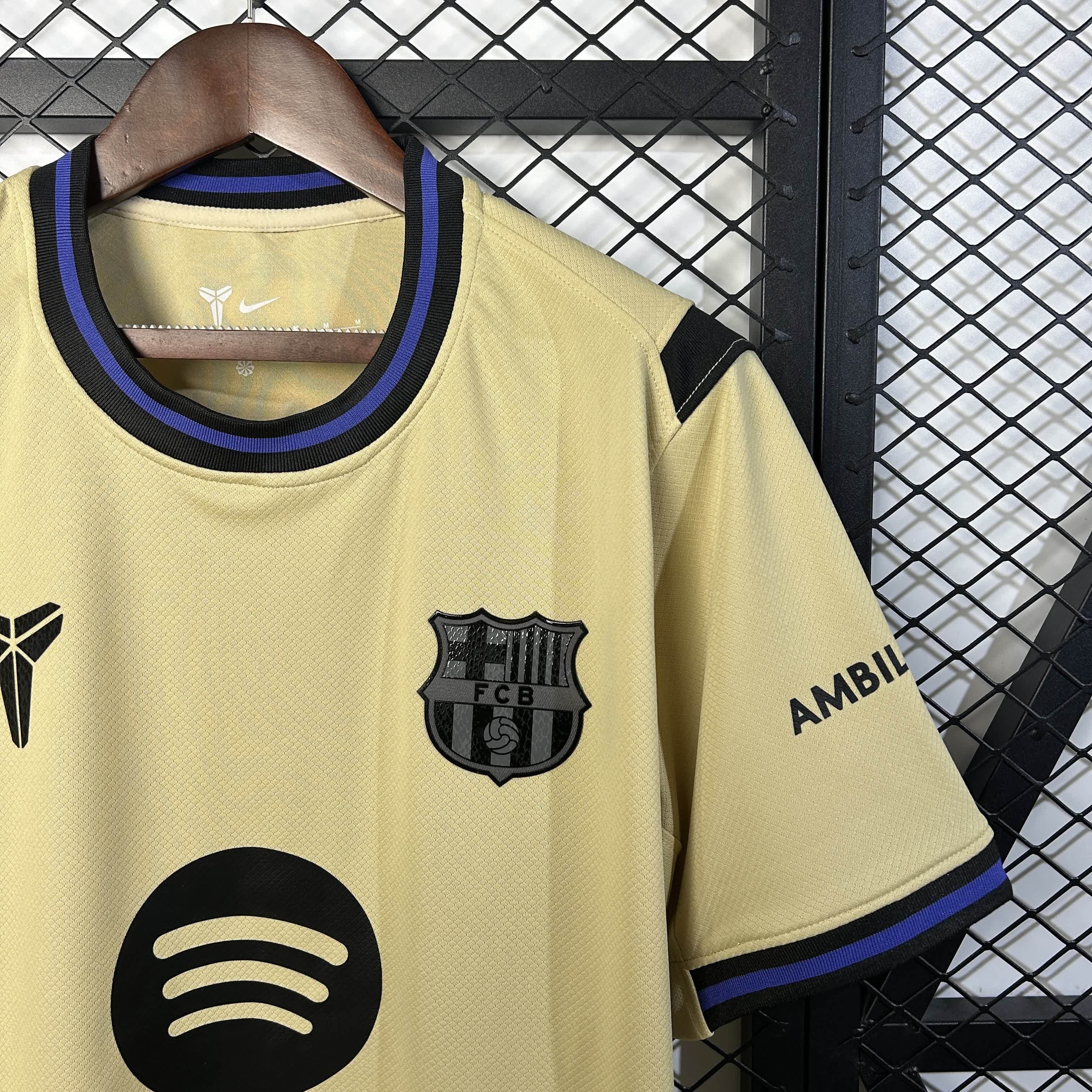 Camisa Barcelona 25/26 Away — Torcedor