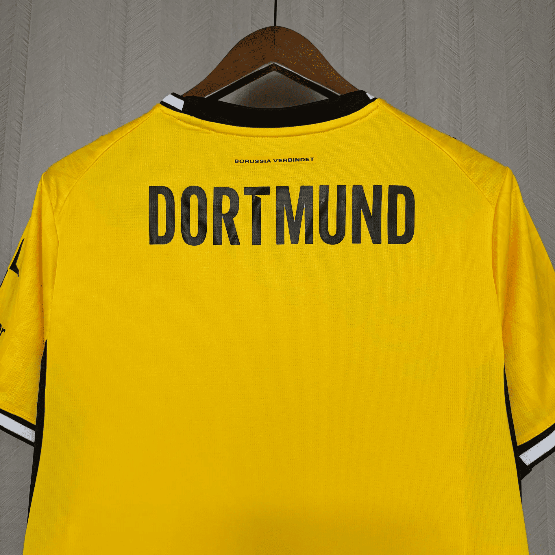Camisa Borussia Dortmund 26/27 Home — Torcedor