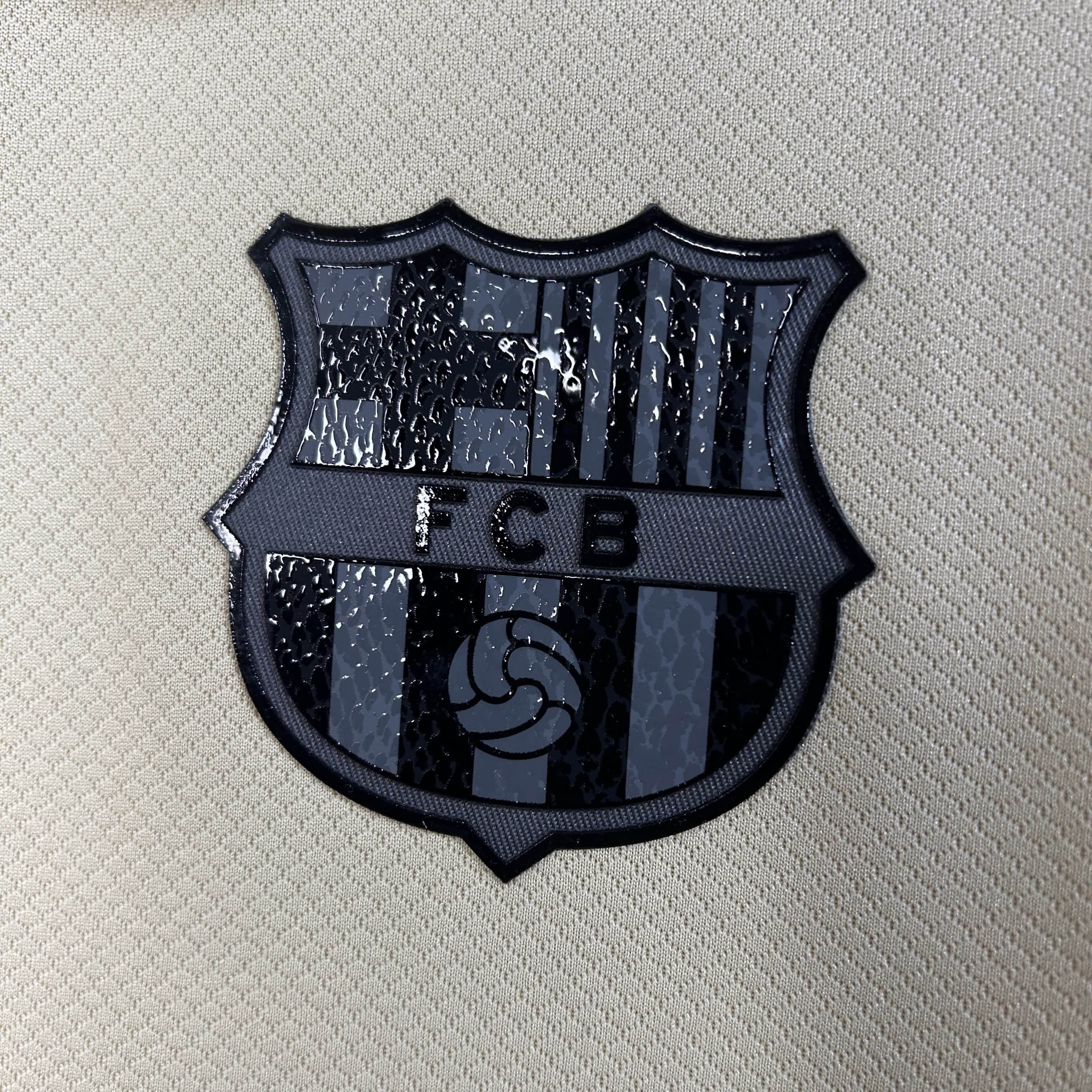 Camisa Barcelona 25/26 Away — Torcedor